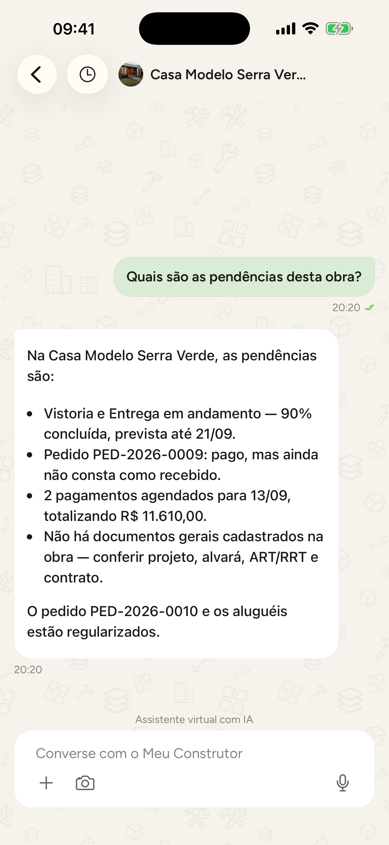 Conversa preenchida com o assistente sobre pendências da obra